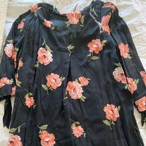 Light weight floral dress top